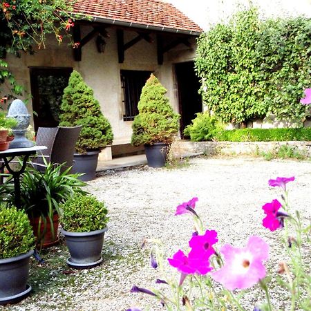 Le Cadran Solaire Romance Classe 3 Etoiles Et 3 Cles Sancey Экстерьер фото